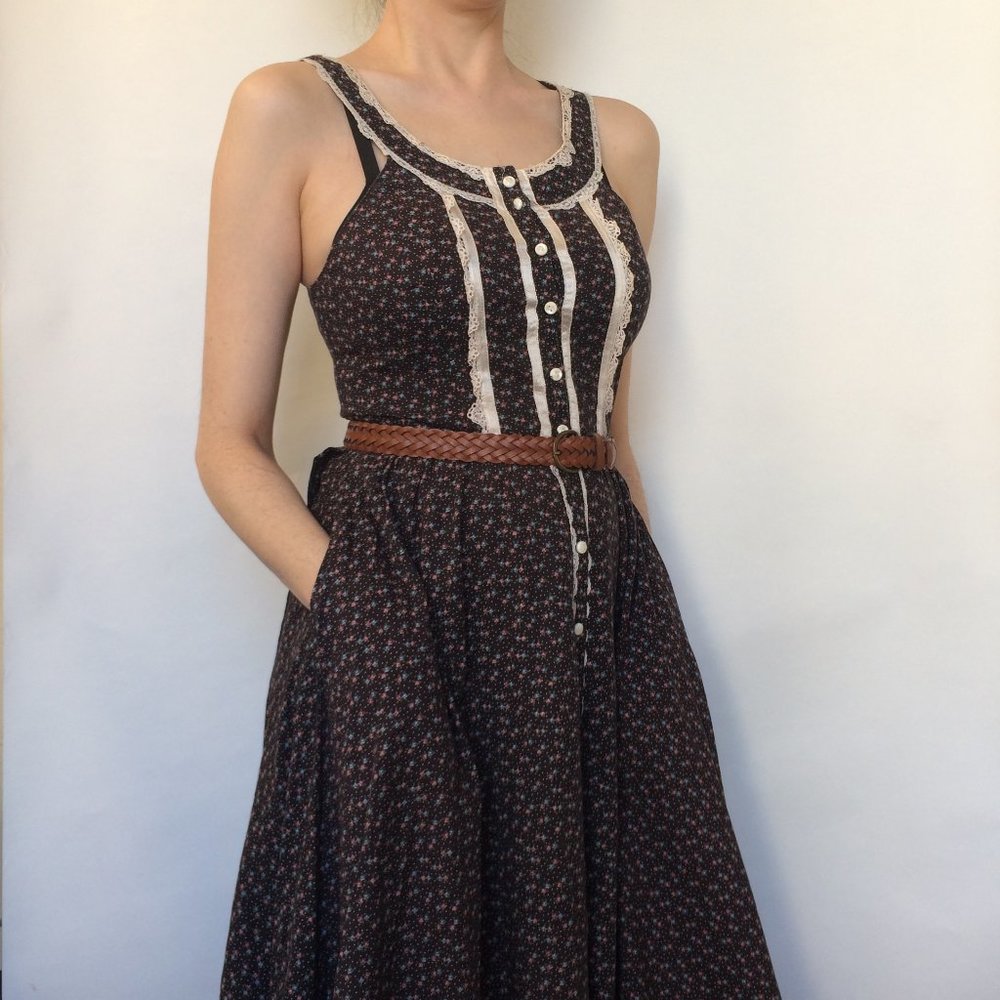 Vintage floral cotton prairie ruffle dress sz 4?